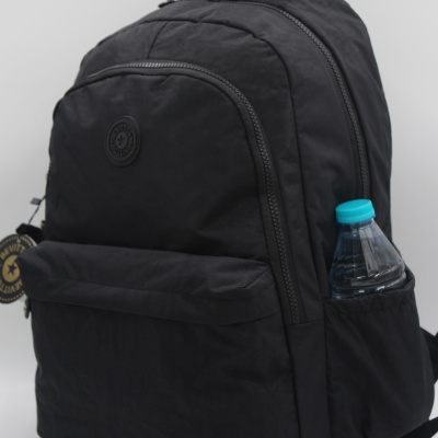 حقيبة ظهر مدرسية سوداء من قماش التجعيد المقاوم للماء للجنسين 2200 أسود