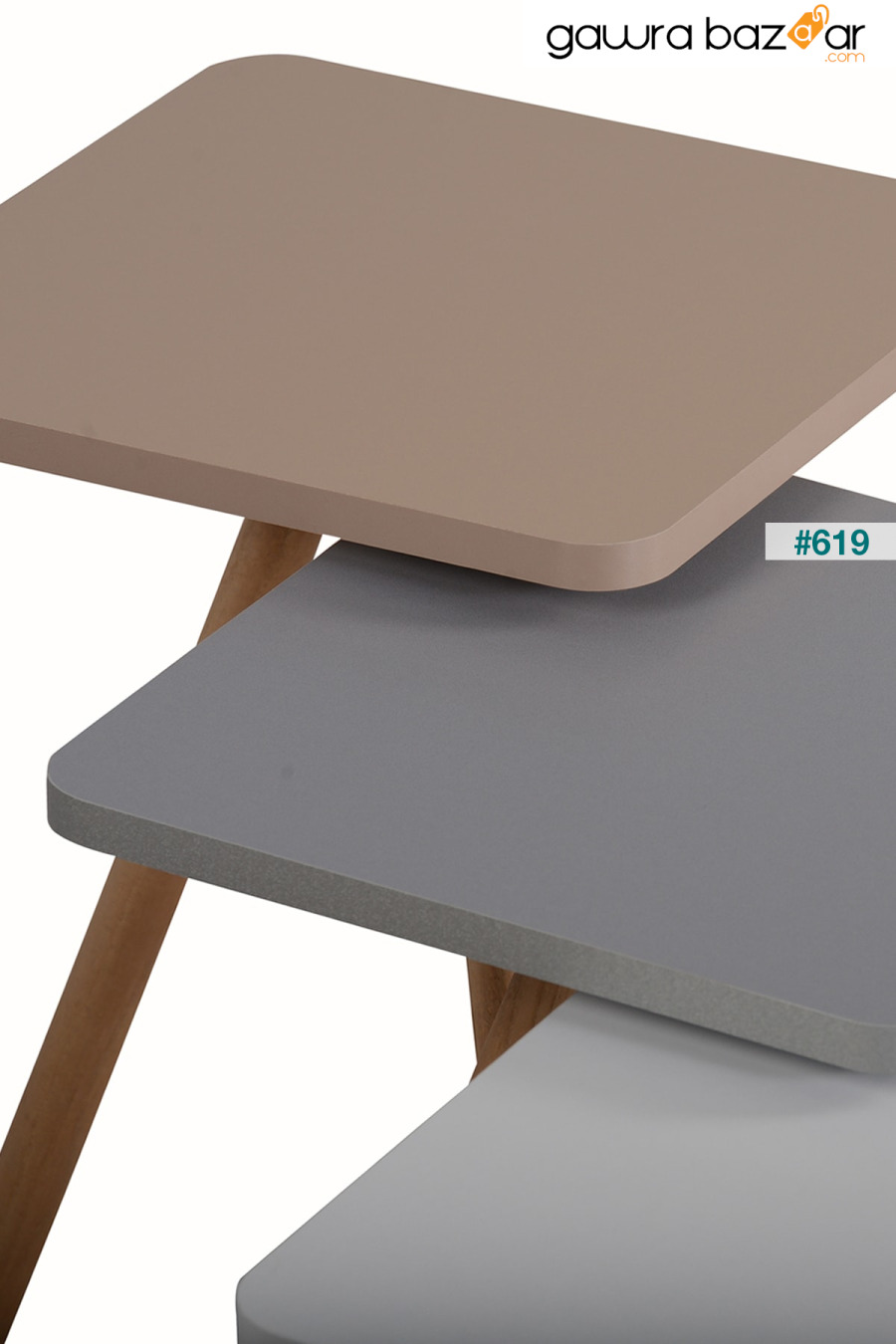 طاولة متداخلة ثلاثية ملونة بأرجل خشبية مربعة بتصميم باستيل رمادي كريمي كابتشينو interGO 3