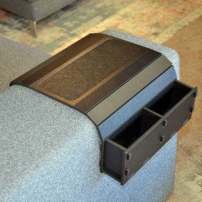 طاولة جانبية للتحكم في مسند الرأس قابلة للطي خشبية سوداء مع خزان