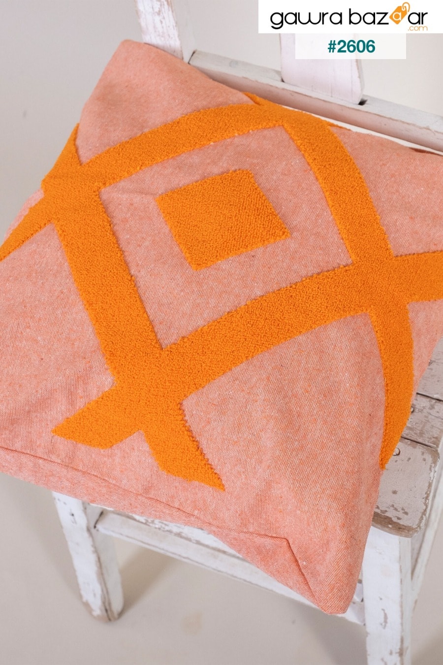 غطاء وسادة مطرز بقماش قطني برتقالي بتصميم خاص 43x43 سم vivamaison 2