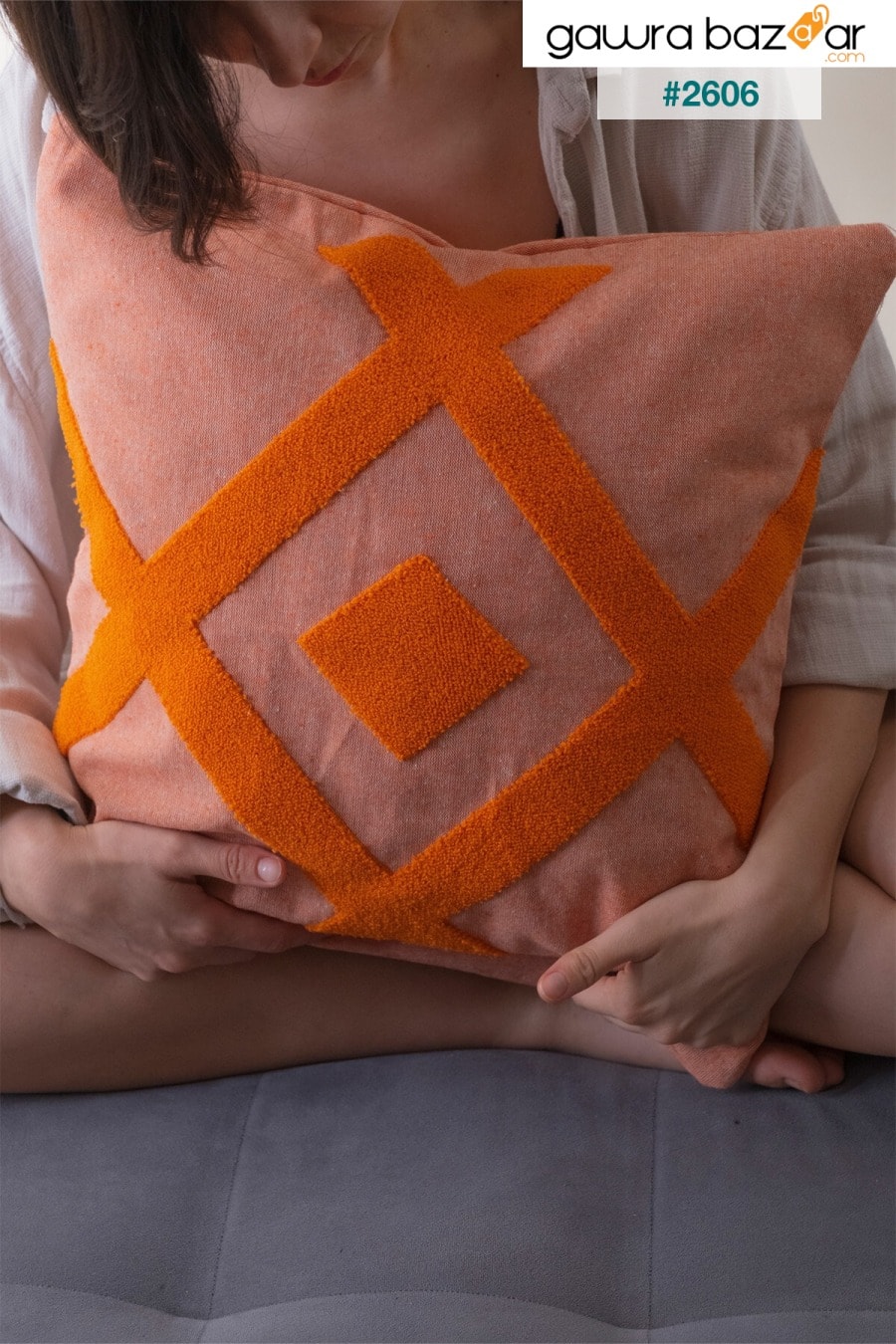 غطاء وسادة مطرز بقماش قطني برتقالي بتصميم خاص 43x43 سم vivamaison 5