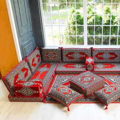 مجموعة الزاوية الشرقية مفهوم مجموعة Saraylı كلاريت الأحمر النموذجي مع الإسفنج (13 قطعة)