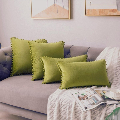 الفستق الأخضر 4 قطع غطاء وسادة مع بوم بوم 2 قطعة 43 × 43 سم ، قطعتين 30 × 50 سم