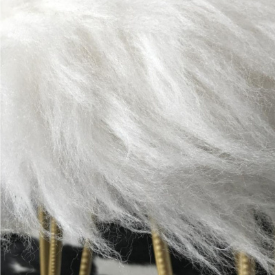 وسادة قدم بيضاء قطيفة ذهبية من جيجي Pş01.5