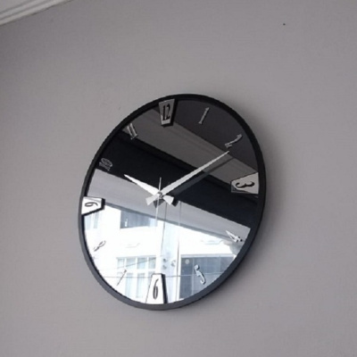 ساعة حائط مزخرفة بمرآة حقيقية (40 سم)