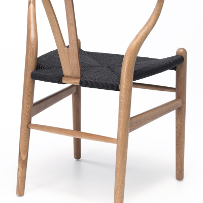 كرسي الترقوة الخشبي الاسكندنافي