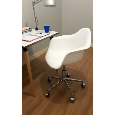 كرسي مكتب مع كرسي دراسة بمسند للذراعين كرسي مكتب أبيض
