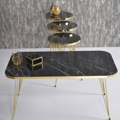 طاولة التعشيش وطاولة المركز Kr مجموعة سلك بندير ذهبي