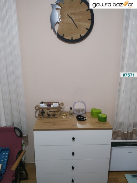Rani BD108 طاولة جانبية لغرفة النوم بدرجين وسلة من خشب الجوز - أبيض