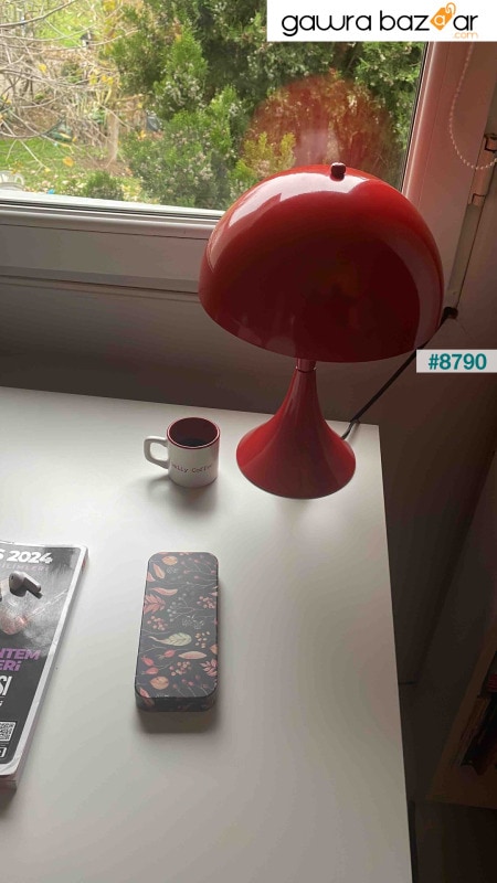 مصباح طاولة عاكس الضوء معدني برأس الفطر باللون الأحمر