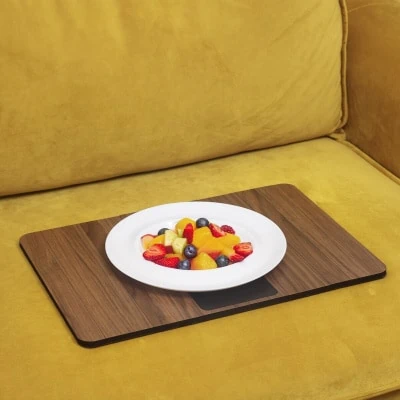 مفرش طاولة جانبي خشبي قابل للطي بحافة أريكة، صينية أريكة محمولة بحافة أريكة
